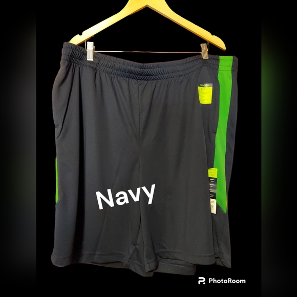 Tek Gear Set of 3 Men's Shorts 3XLT NWT - Picture 7 of 9